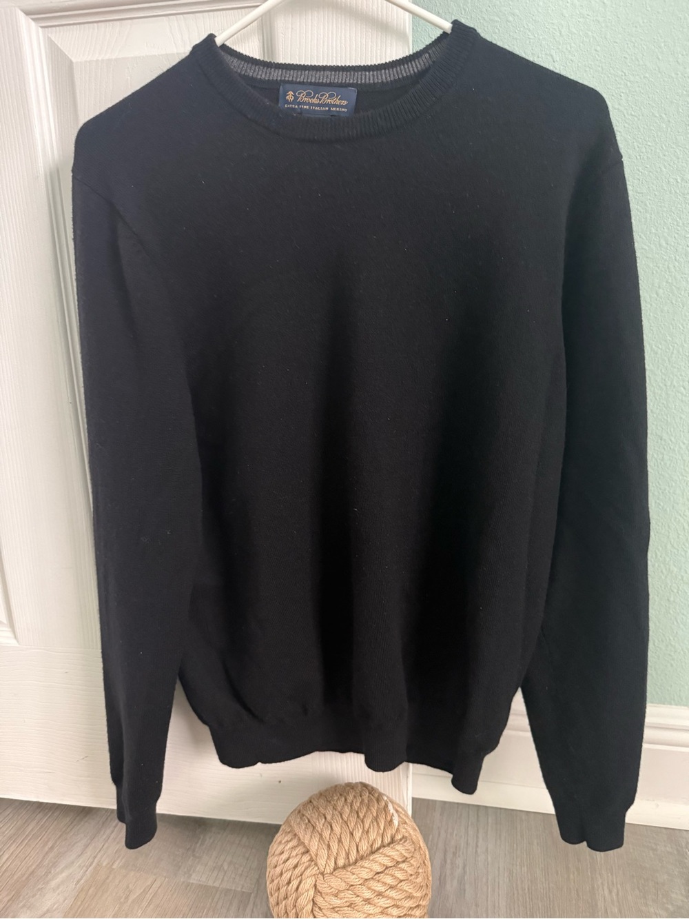 Brooks Brothers Men’s Black Crewneck Knit Sweater